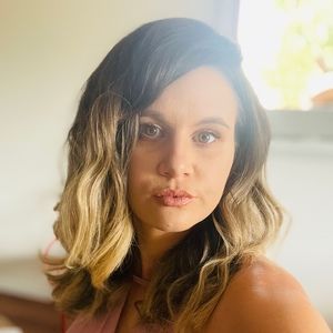 Meet your Posher, Alisha